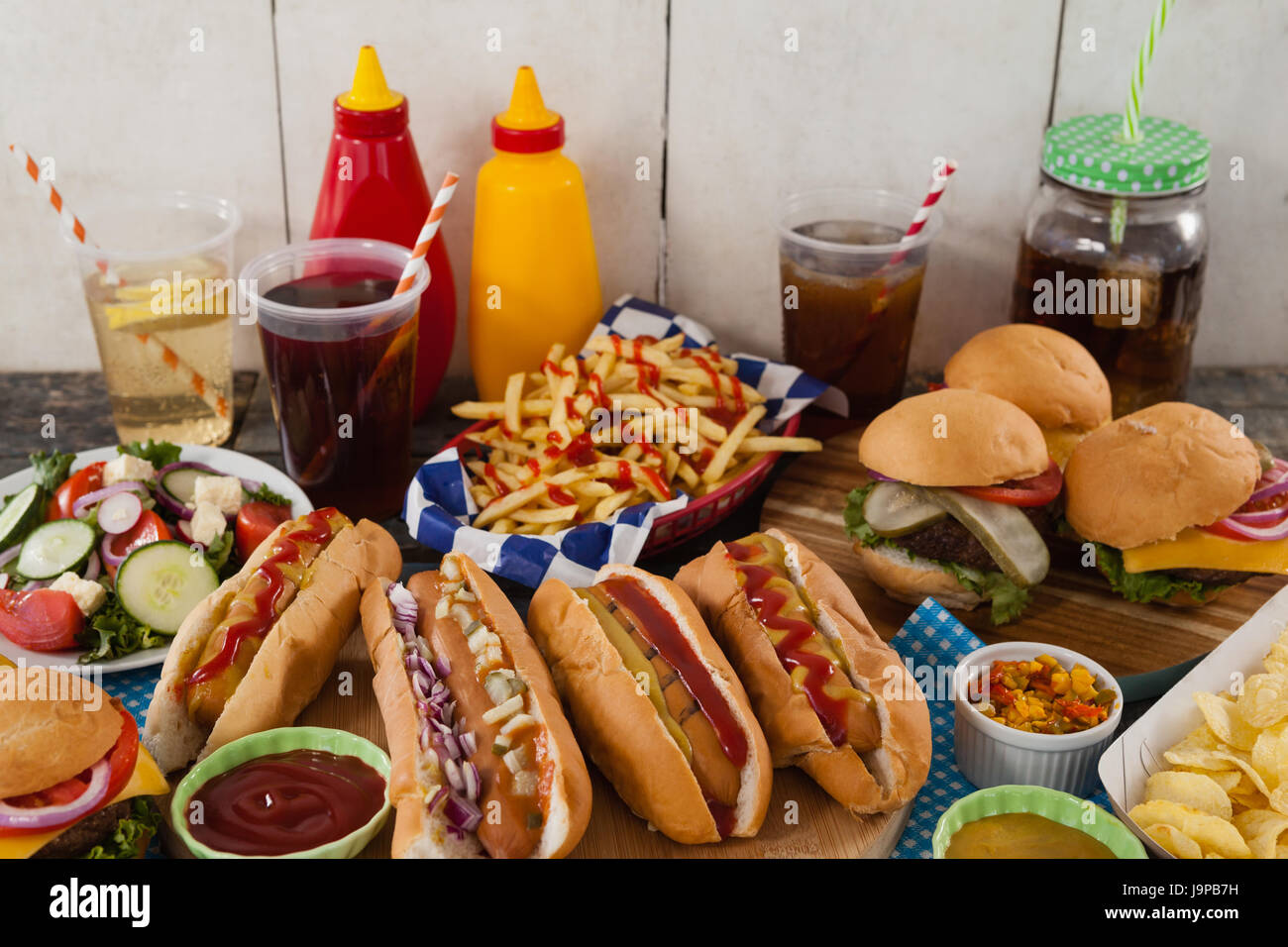 Drinks junk snacks food hi-res stock photography and images - Alamy