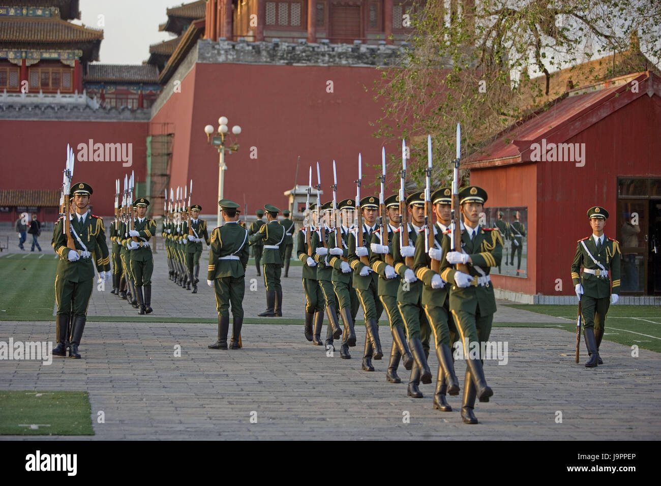China,Peking,Forbidden City,imperial palace,soldier,drill,no model release,Asia,Eastern Asia,town,capital,part of town,destination,palace,palace museum,building,structure,palace building,architecture,place of interest,culture,tourism,UNESCO-world cultural heritage,architecture,person,guards,awake soldiers, Stock Photo