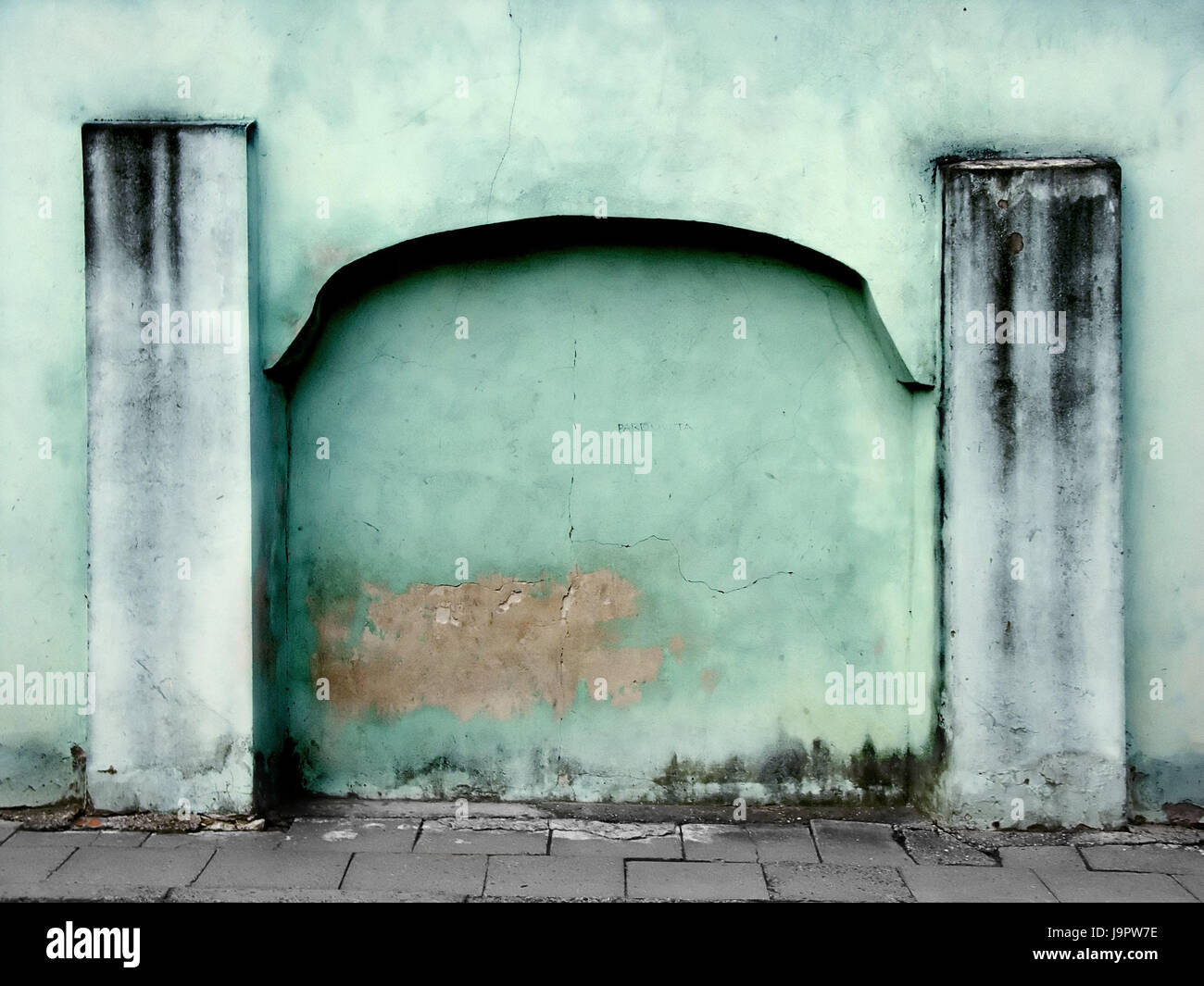 Lithuania,Vilnius,Old Town,wall,green,weather-beaten,building,house,defensive wall,niche,architecture,old,dreary,recollections,nostalgia,dilapidatedly,bows,sockets,sidewalk,colour,turquoise,expire,peel off loneliness,fissures,modrig,past,expiration,faded,oblivion,nobody,outside,copy square,BT, Stock Photo