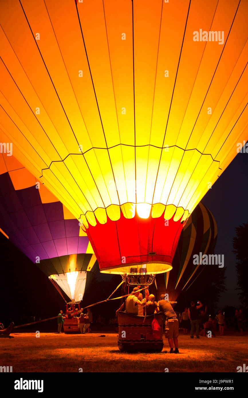 Hot air balloon night glow, Northwest Art and Air Festival, Timber Linn