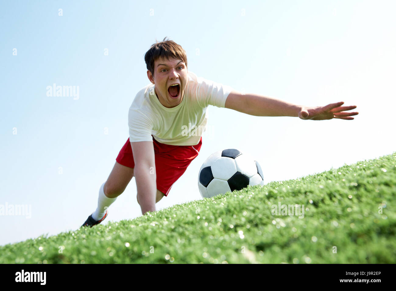 Fallen earth free2play. Fallen cs go.