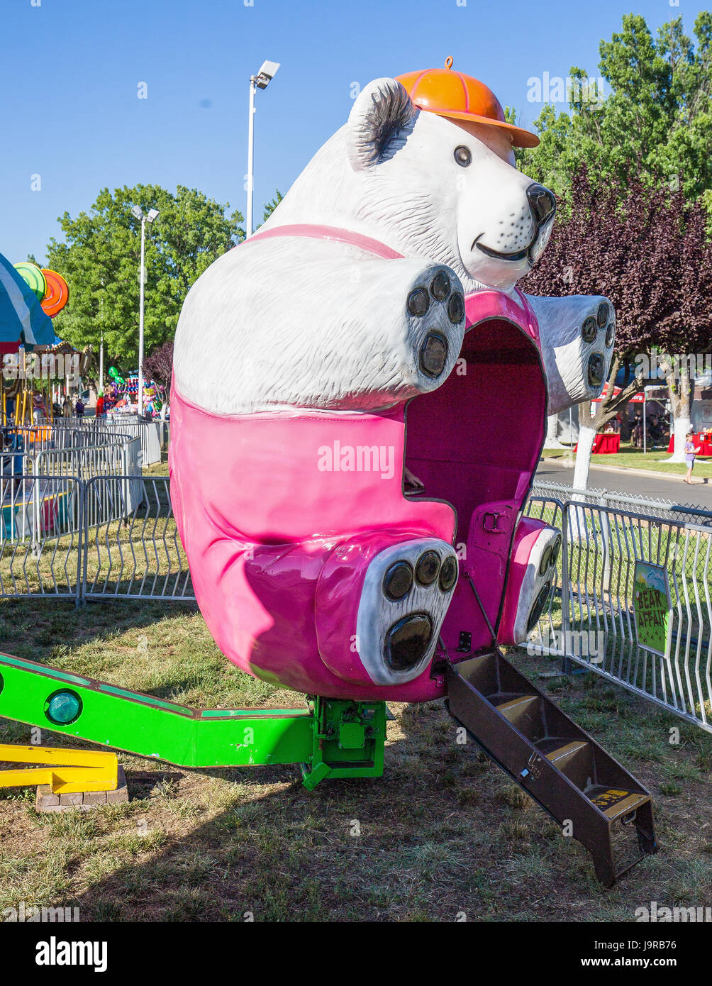 Bear Ride Bear ride hi-res stock photography and images - Alamy