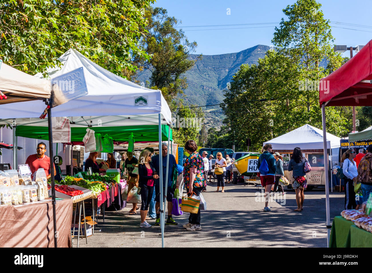 The Ojai California farmers market where the produce is certified  organcally grown Stock Photo - Alamy