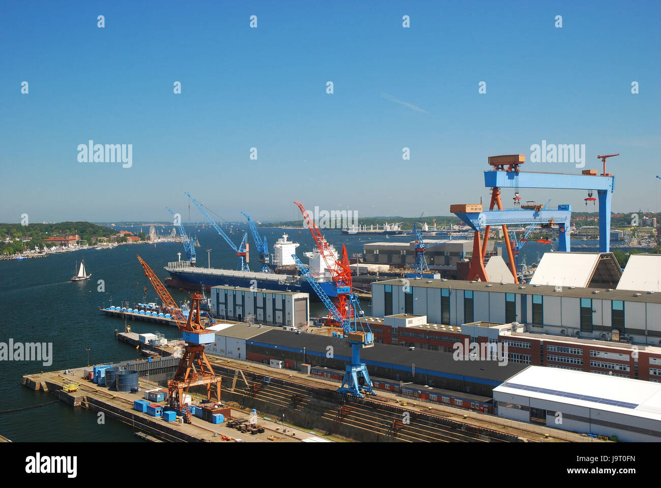 Hdw shipyard hi-res stock photography and images - Alamy