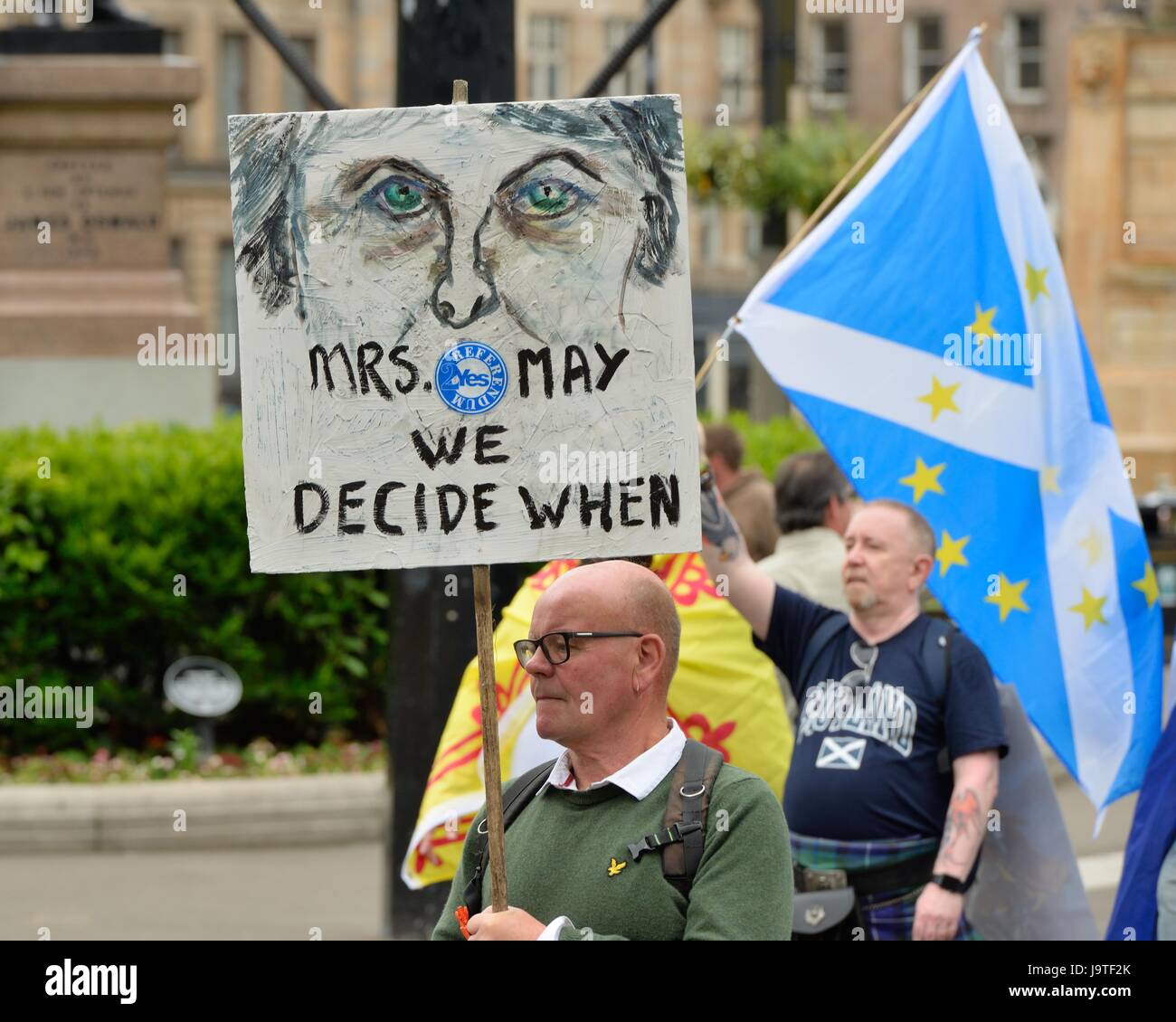 Glasgow, UK. 3rd June, 2017. Scottish Independence march. An estimated 20,000 people gathered to march through Glasgow in support of a push for Scottish independence. Stock Photo