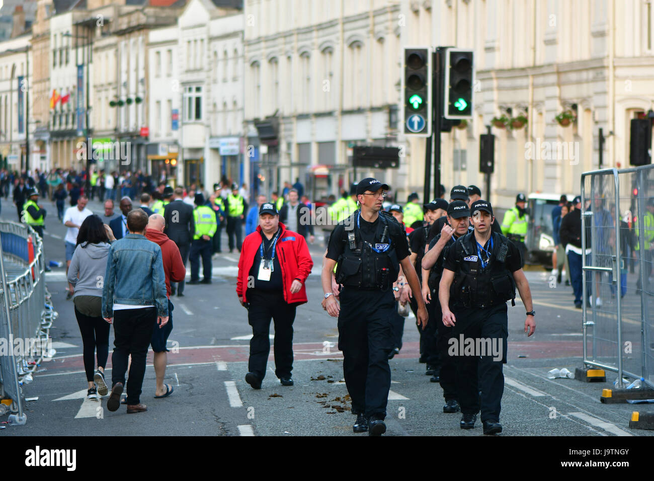 CARDIFF, UK. 3rd June, 2017. Police ensure safety during Champions League Final. British security services on high alert as hundreds of thousands of fans enjoy football in the capital of Wales Credit: Ian Redding/Alamy Live News Stock Photo