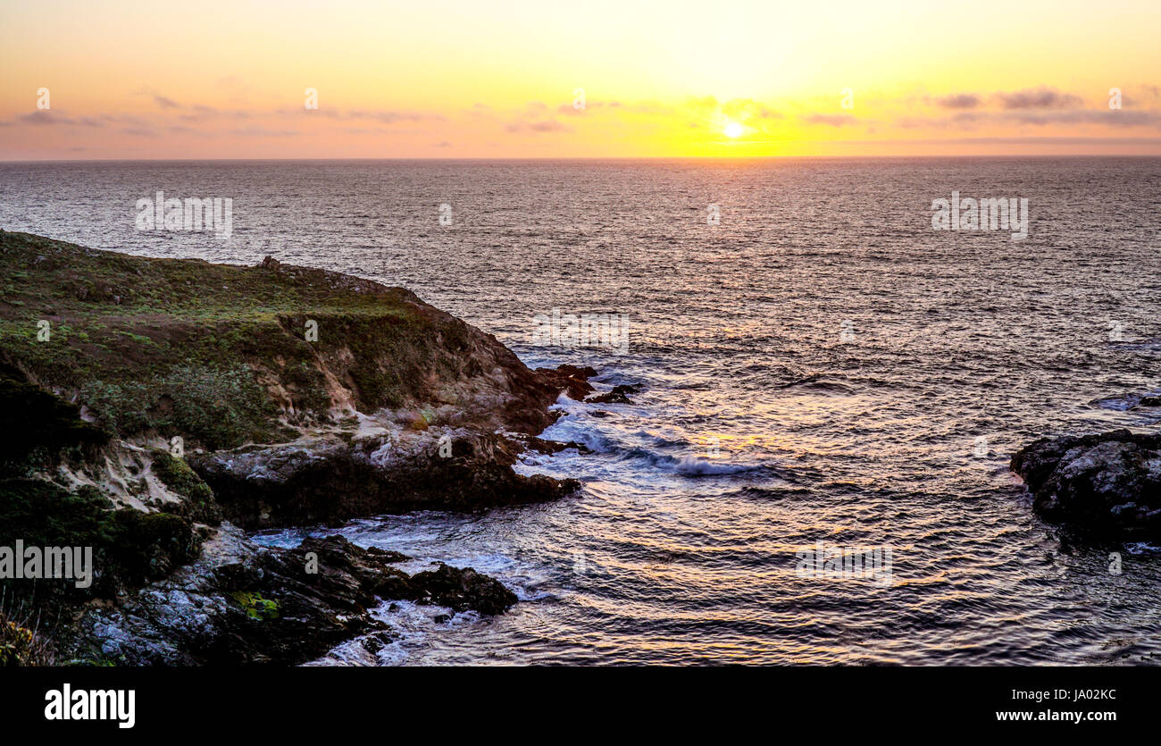 Pacific Ocean at Big Sur California Stock Photo - Alamy