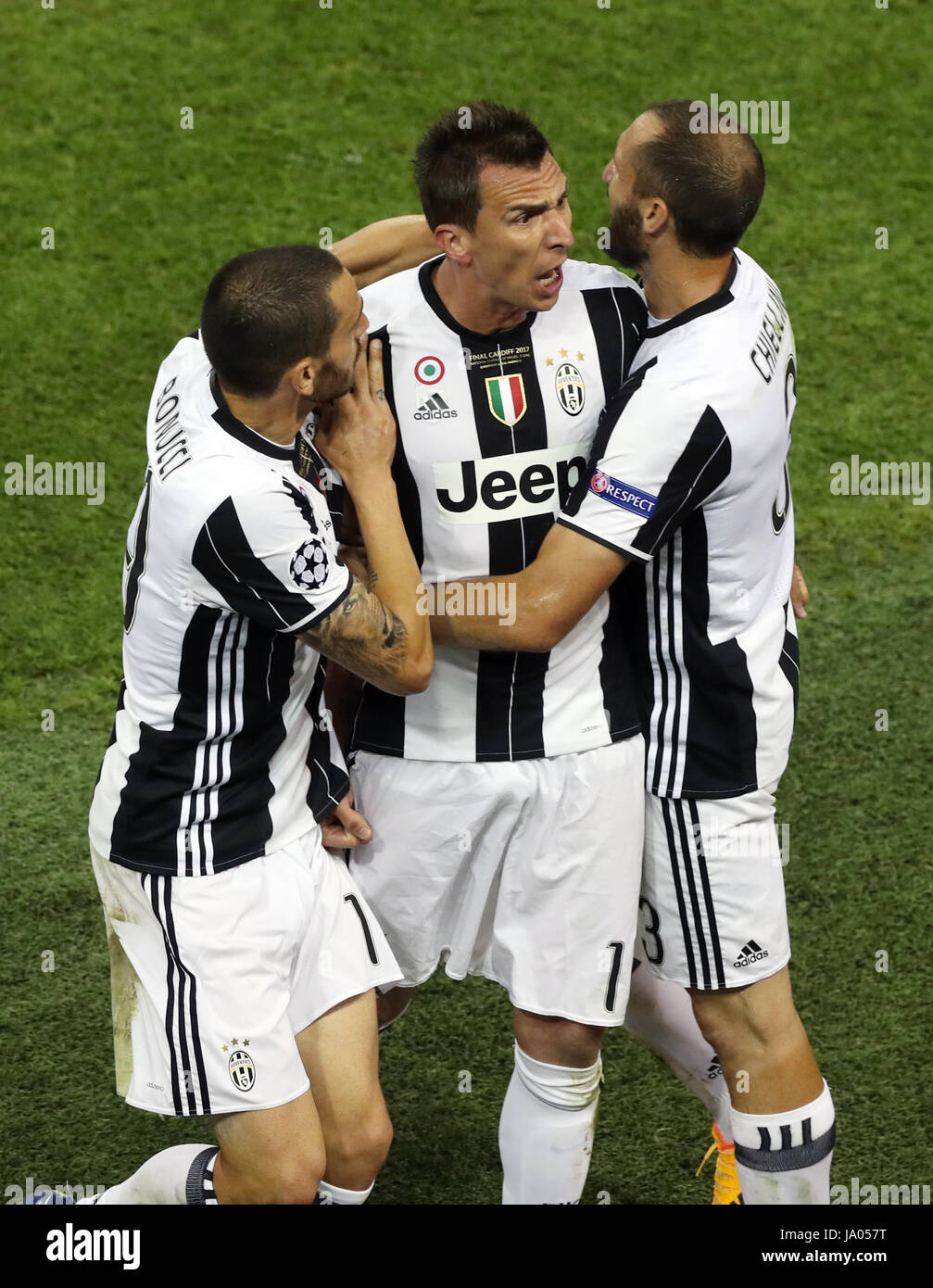 Juventus' Mario Mandzukic celebrates scoring his side's first goal of the  game during the UEFA Champions League Final at the National Stadium,  Cardiff Stock Photo - Alamy