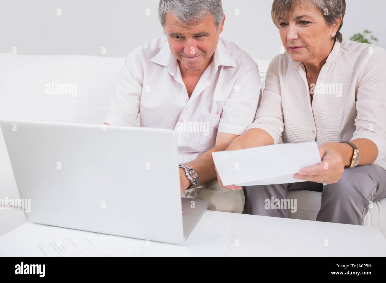 Not understanding technology hi-res stock photography and images - Alamy