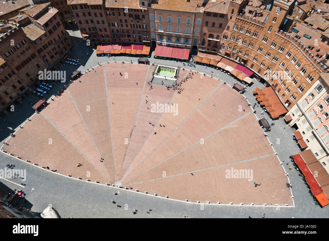 Siena Italien Altstadt - Piazza del Campo - Blick vom Torre del Mangia Stock Photo
