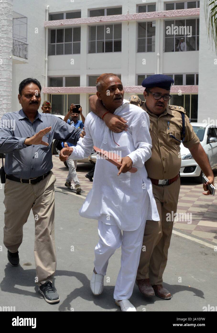Aditya nath yogi hi-res stock photography and images - Alamy