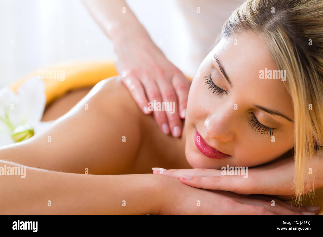 woman, health, massage, therapy, spa, wellness, woman, humans, human beings, Stock Photo