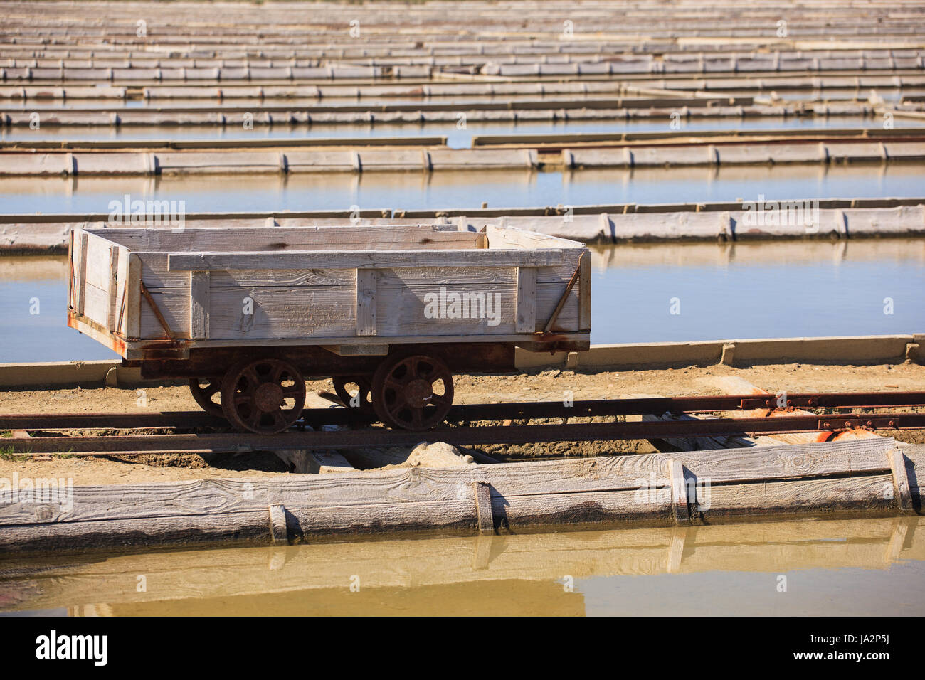 Loading Salt Train tool, salts, railway, locomotive, train, engine, rolling stock, vehicle ...