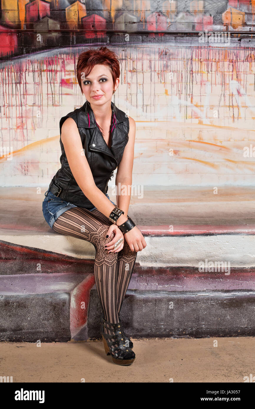 Teens high heels hi-res stock photography and images - Alamy