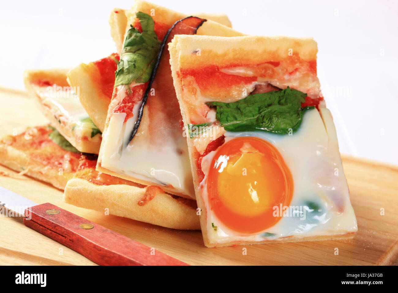 food, aliment, closeup, leaves, rectangular, sauce, pizza, dish, meal ...