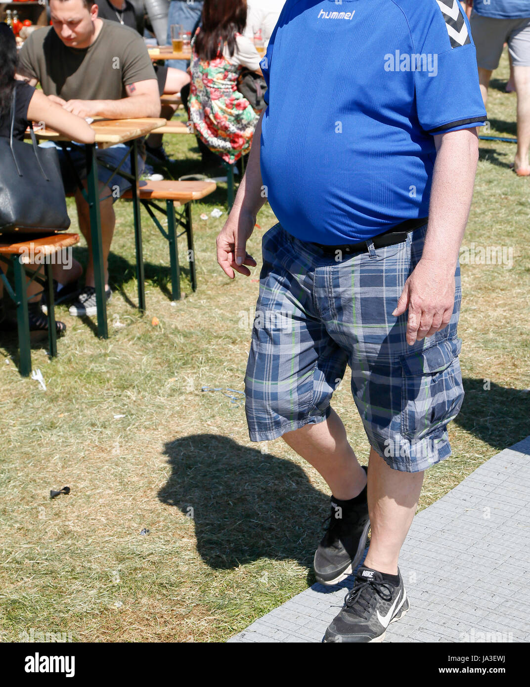 Beer Belly Fat Obese High Resolution Stock Photography and Images Alamy