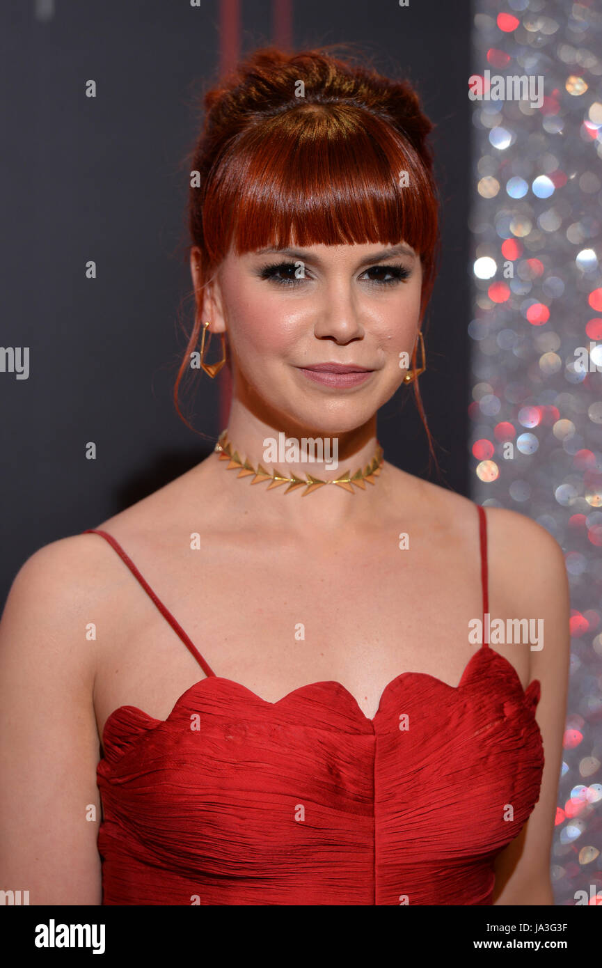 Jessica fox hires stock photography and images Alamy