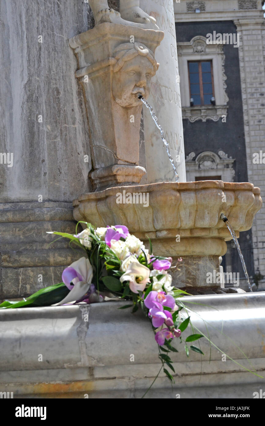 cathedral, lover, mistress, feast, church, city, town, art, stone, flower, Stock Photo