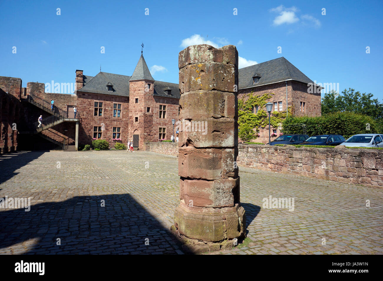 Rubble and sandstone hi-res stock photography and images - Alamy