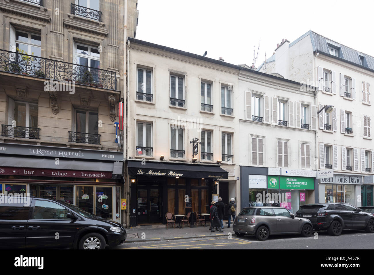 Paris auteuil hi-res stock photography and images - Alamy