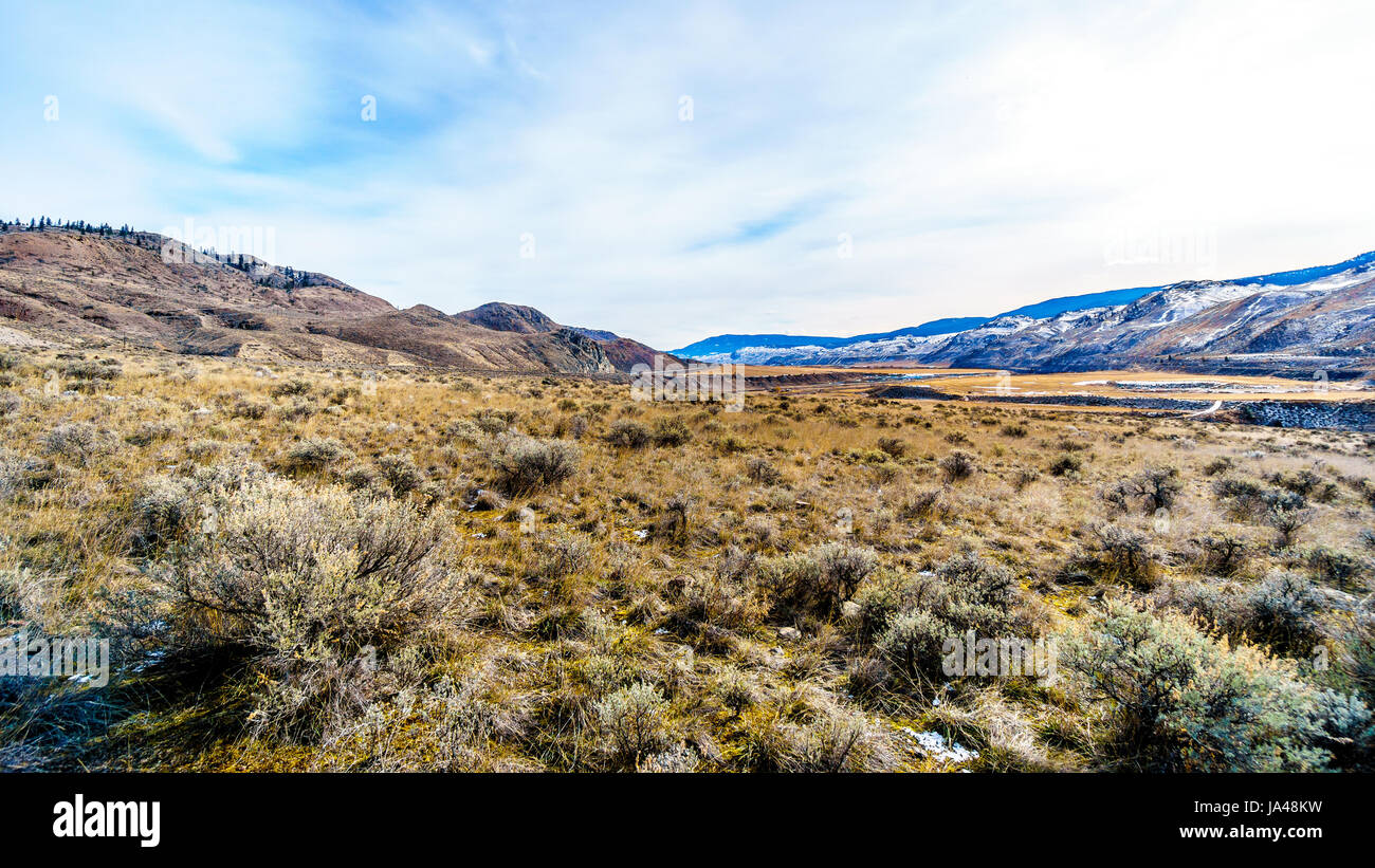 Mountains and Thompson River on a cold winter day from Juniper Beach