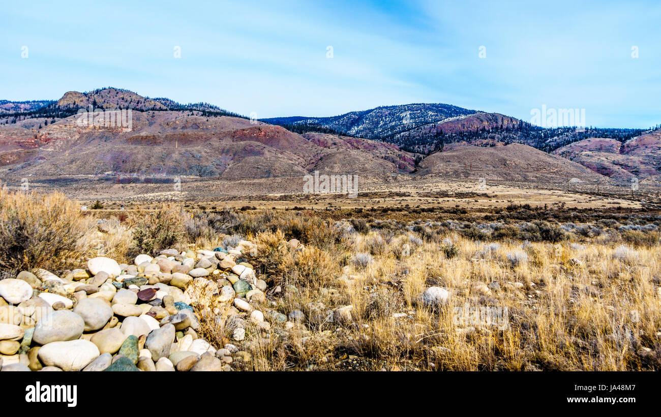 Mountains and Thompson River on a cold winter day from Juniper Beach