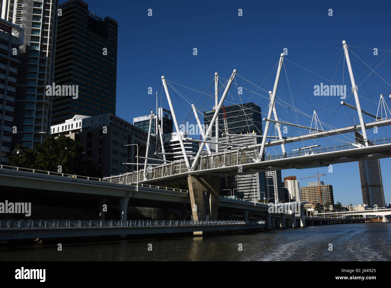 Brisbane, Australia: Kurilpa Bridge pedestrian walkway between Brisbane CBD and South Brisbane across the Brisbane River Stock Photo