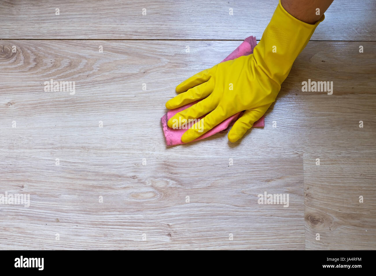 Покрасили полы чем помыть. Циклевание паркета. Покрасили полы чем помыть. Мыть полы. Старый паркет.