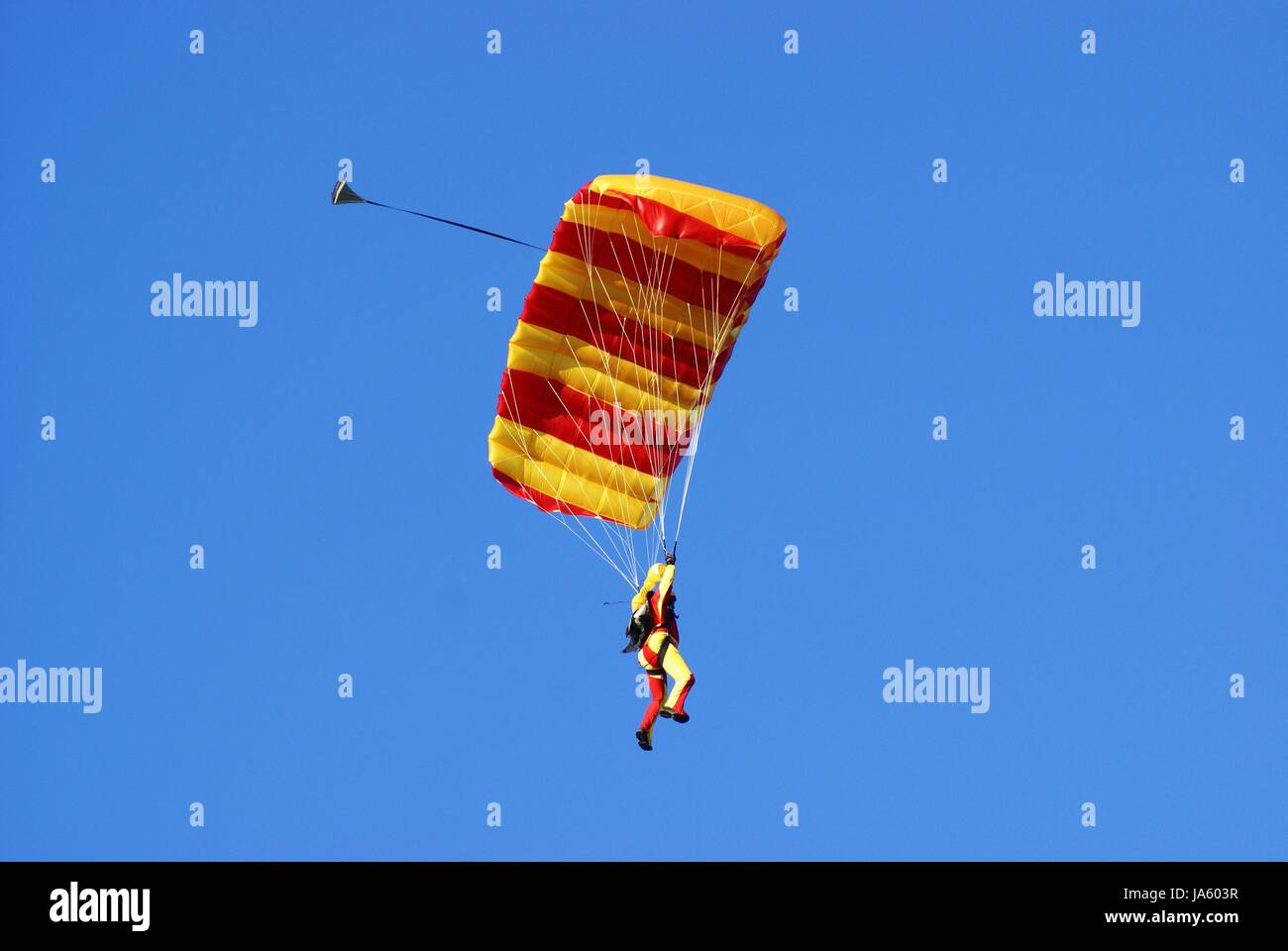 parachute, parachutists, paraglider, skydiving, woman, humans, human beings, Stock Photo