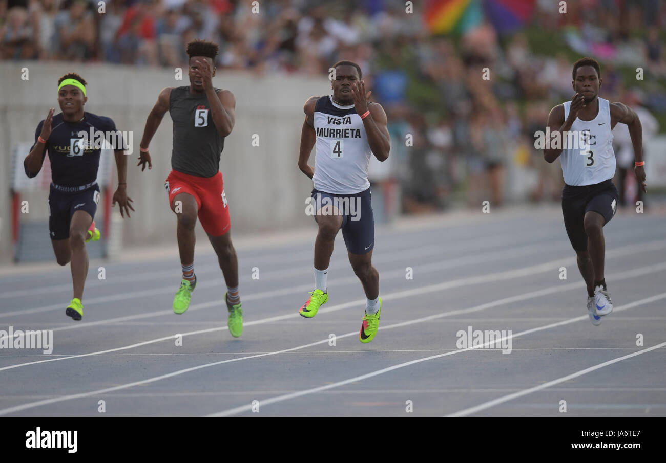 Javelin Guidry of Vista Murrieta (second from right) wins the 100m in a