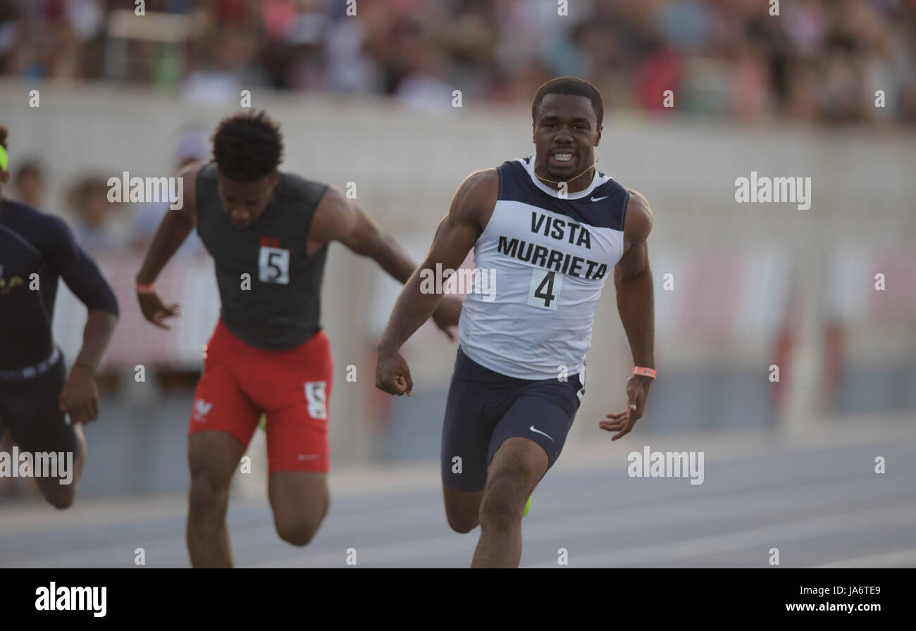 Javelin Guidry of Vista Murrieta celebrates after winning the 100m in a