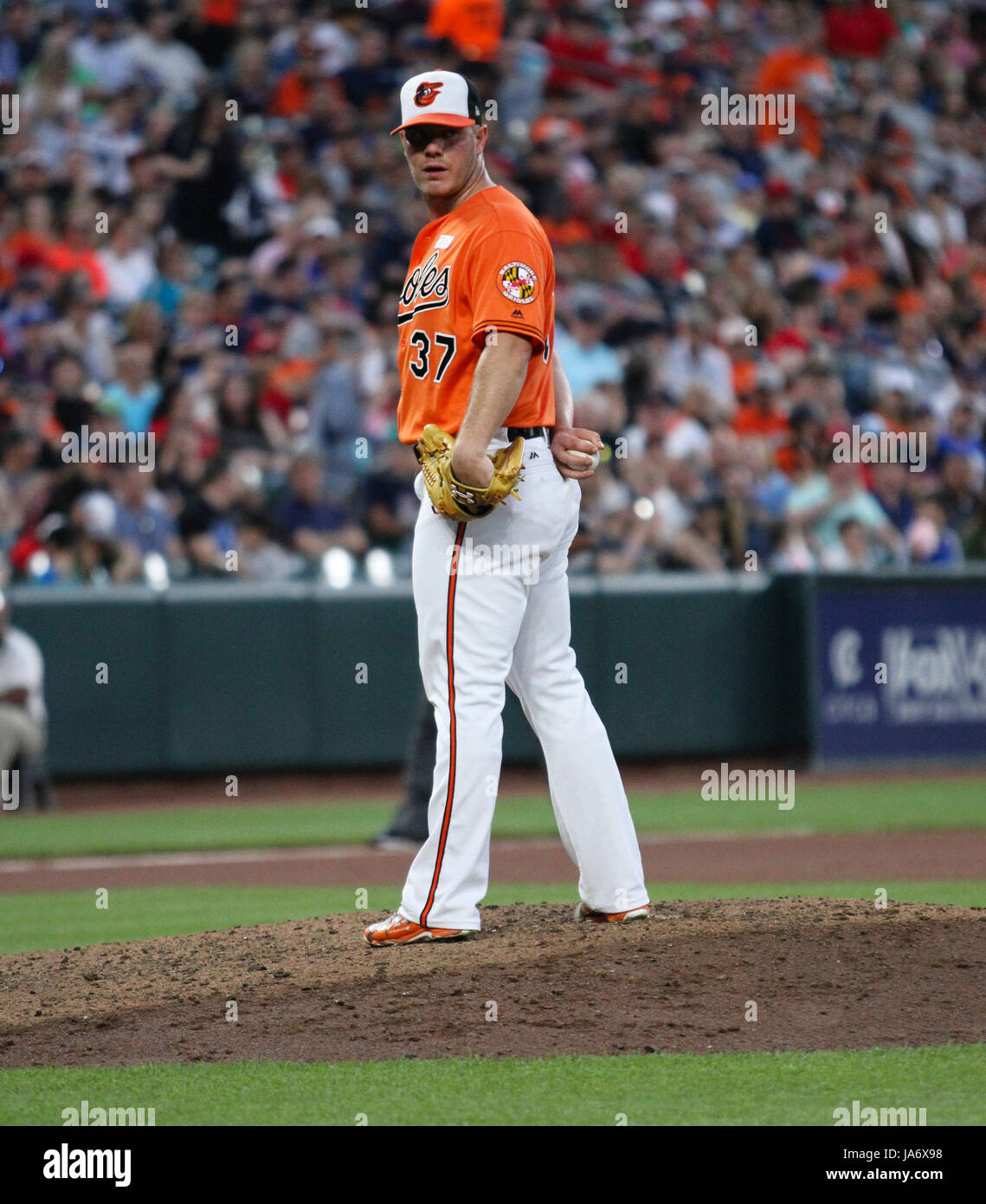 Mlb. 3rd June, 2017. Baltimore Orioles starting pitcher Dylan Bundy (37
