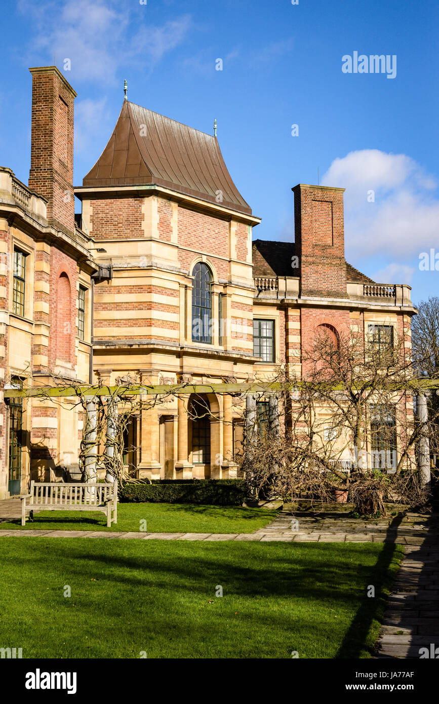 Eltham Palace Stock Photos & Eltham Palace Stock Images Alamy