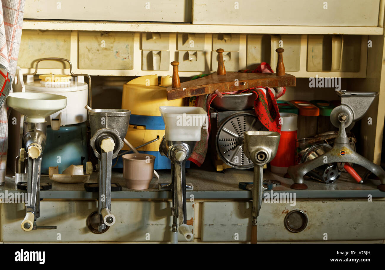 Vintage meat grinder still life. Old fashioned tools from the kitchen of  yesteryear Stock Photo - Alamy