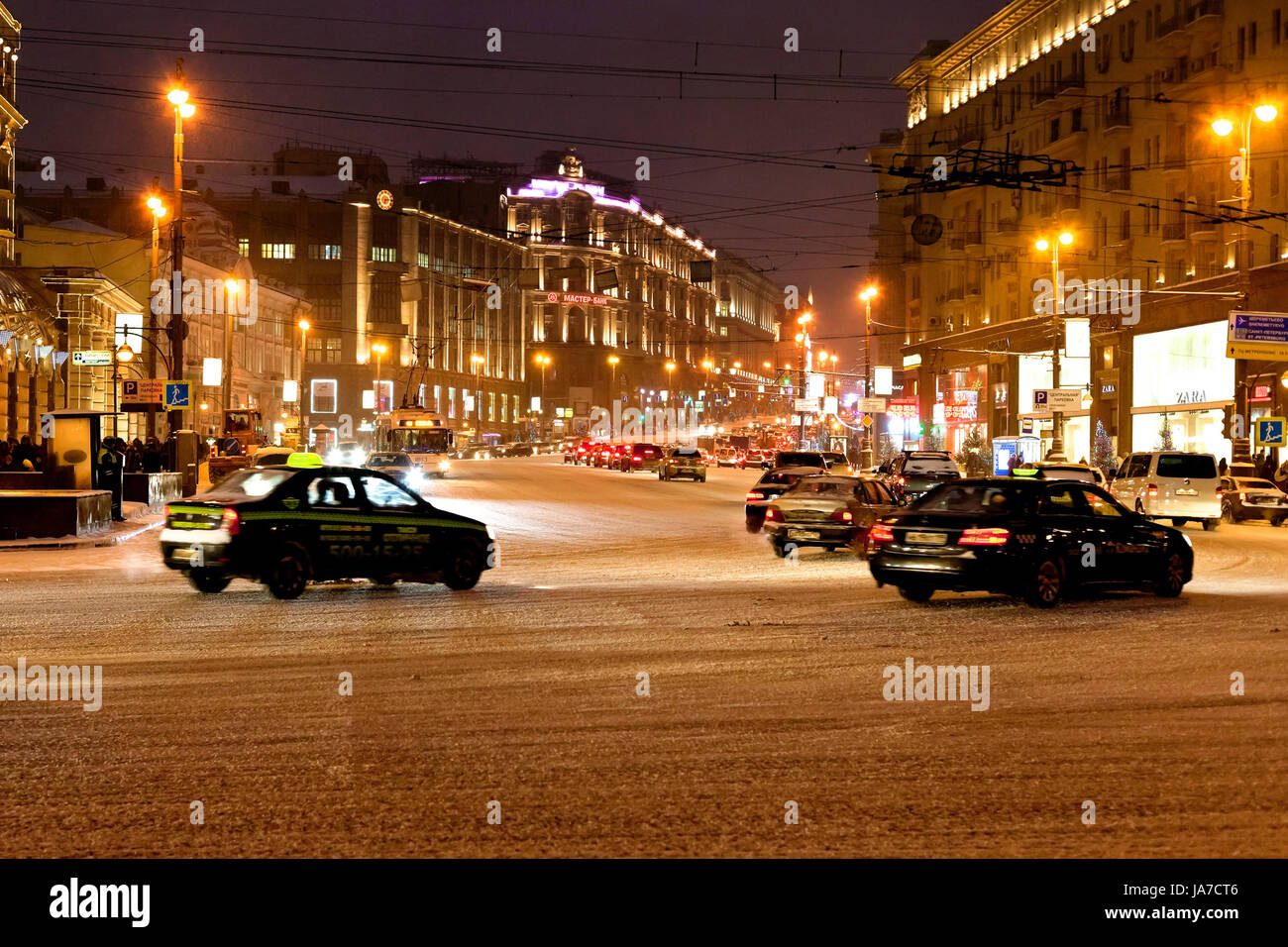 тверская улица москва зимой