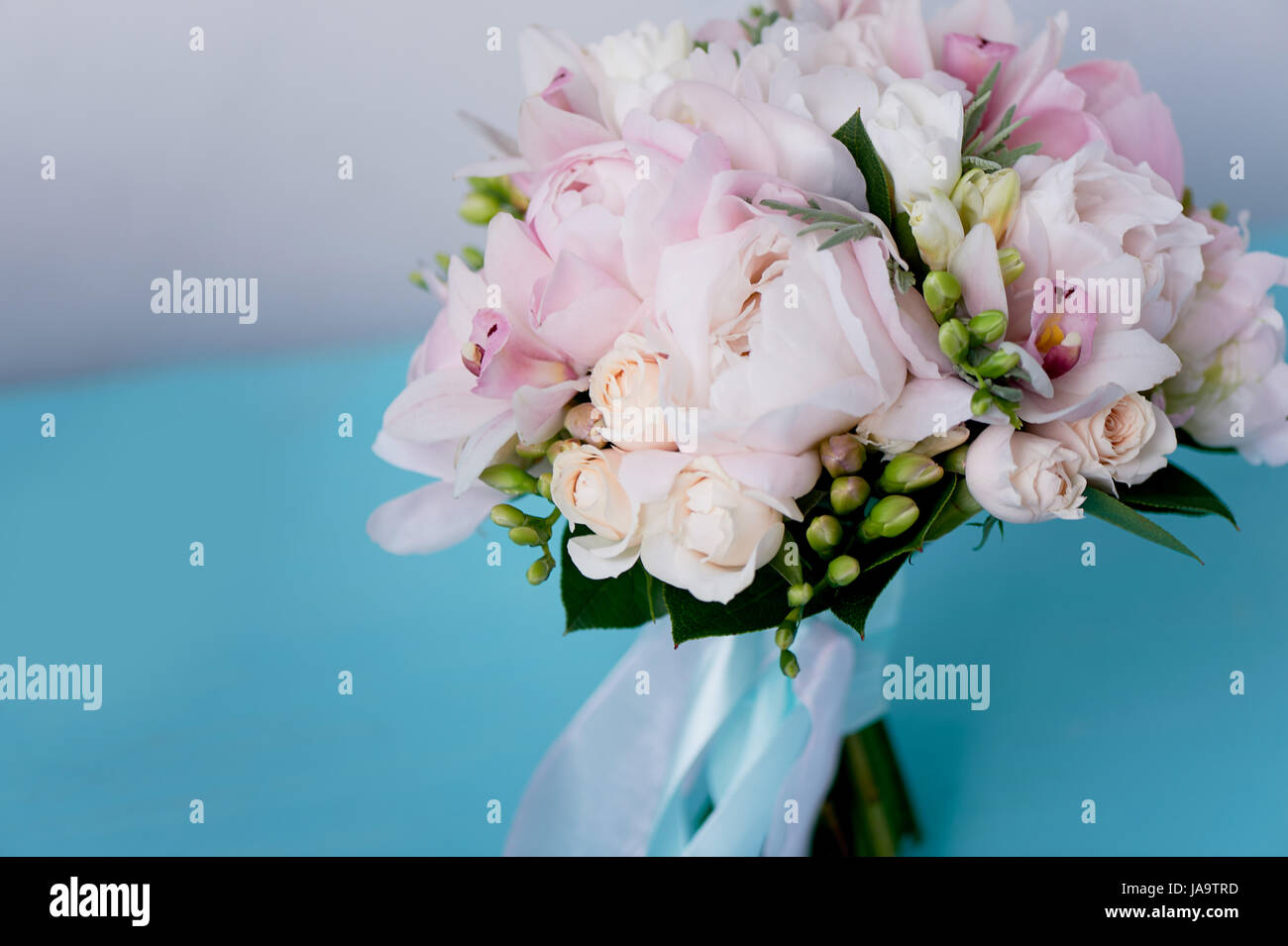 The bride's bouquet of soft pink peonies and white roses . Wedding ...
