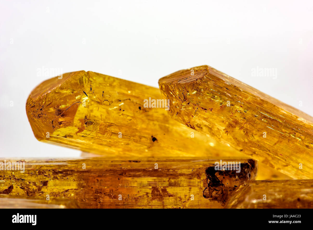 Topaz uncut hi-res stock photography and images - Alamy