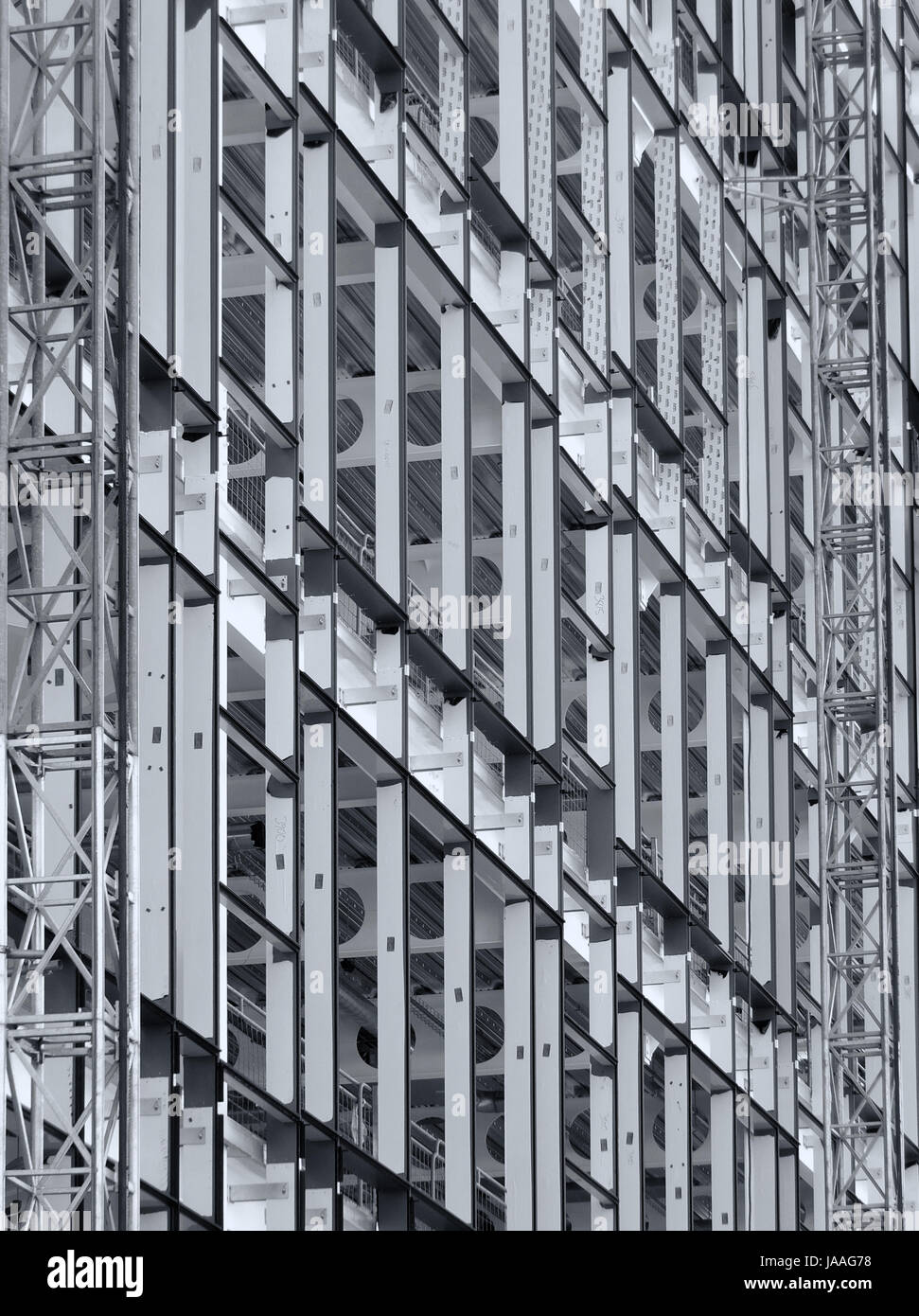 metal framework of large building under construction Stock Photo