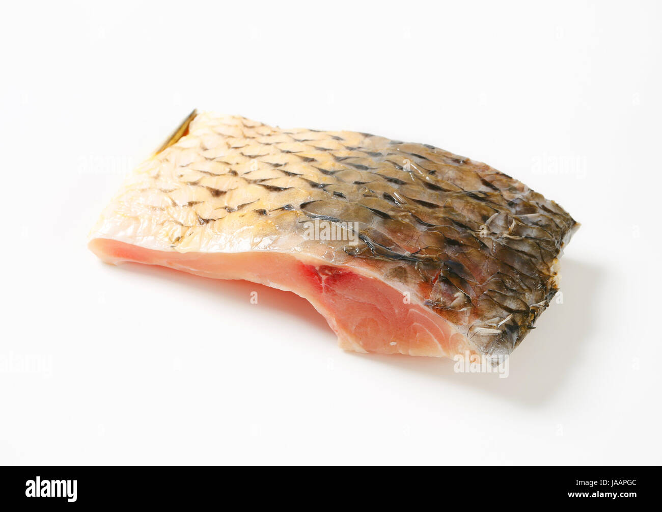 Морской карп филе. Из филе карпа. Карп текстура филе. Филе карпа. Филе сазана.