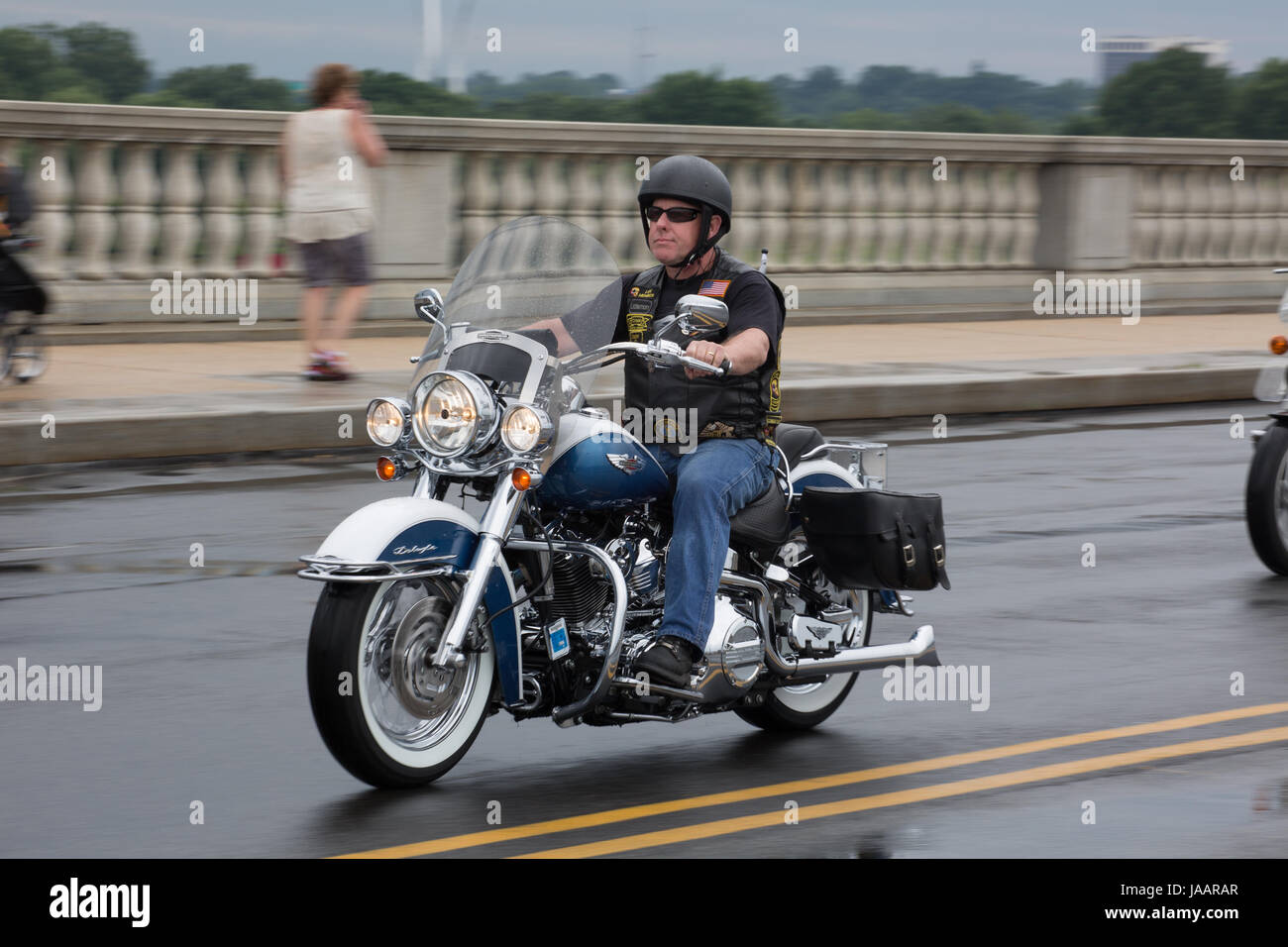Rolling thunder hi-res stock photography and images - Alamy