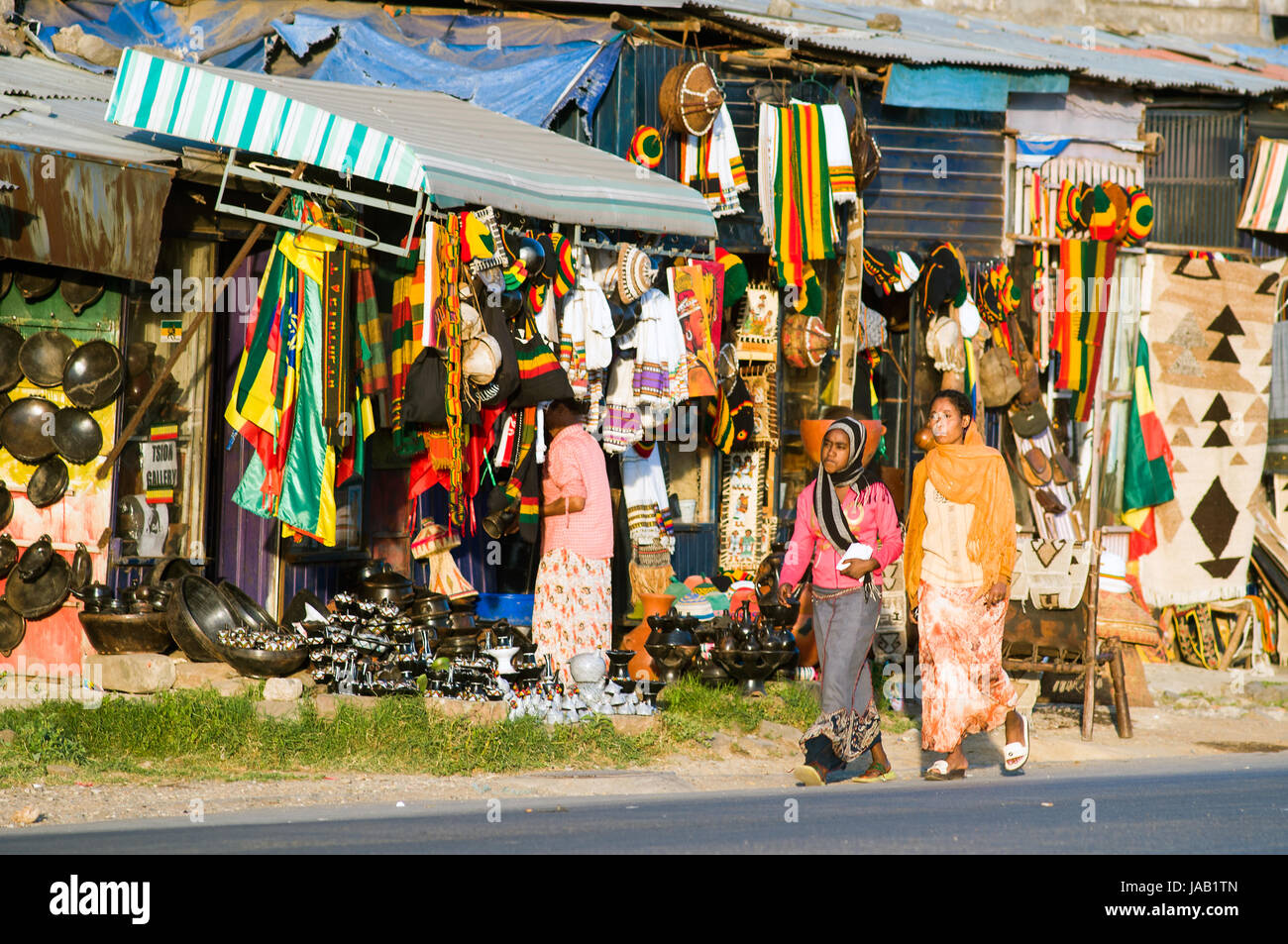 Craft shops near Churchill Avenue, Addis Ababa, Ethiopia Stock Photo