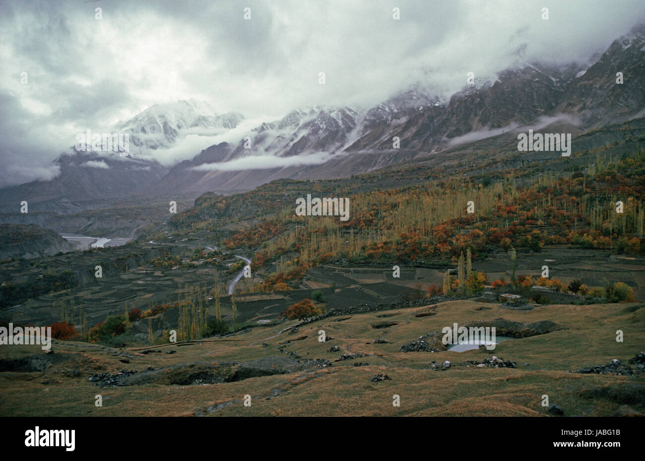 Hunza Valley And Indus River In Autumn, Karakoram Mountains, Gilgit ...