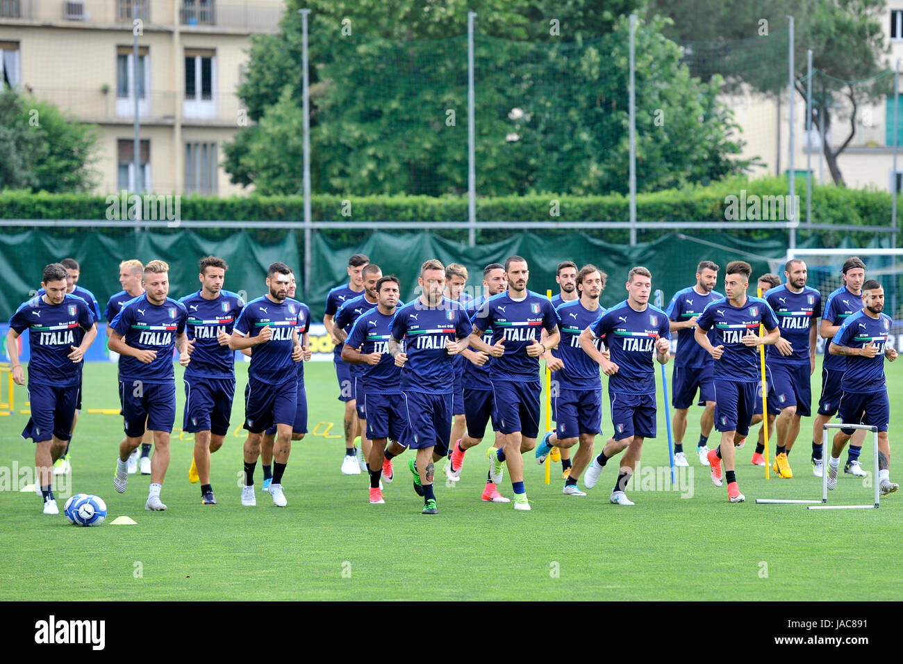 Florence, Italy. 05th June, 2017. Italy's players during the training session at the Coverciano Training Center. The Italian national team will face in a friendly match the Uruguay national team in Nice on 7th June 2017 and Liechtenstein in Udine on 11th June 2017, match valid for FIFA World Cup Russia 2018 Qualifiers Europe Group G. Credit: Giacomo Morini/Pacific Press/Alamy Live News Stock Photo