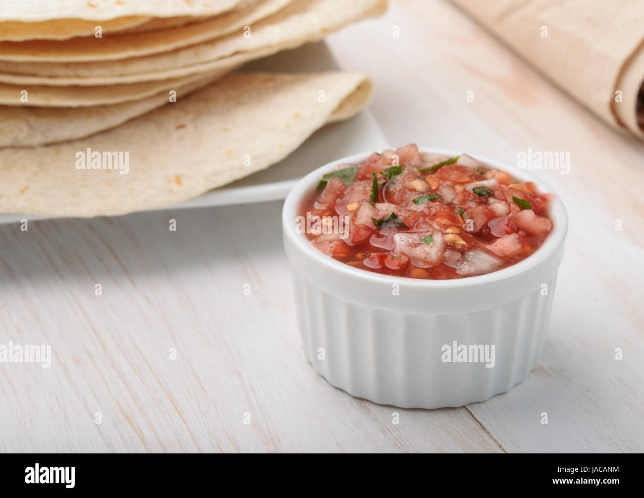 Ramekin with salsa fresca sauce and flatbread Stock Photo Alamy