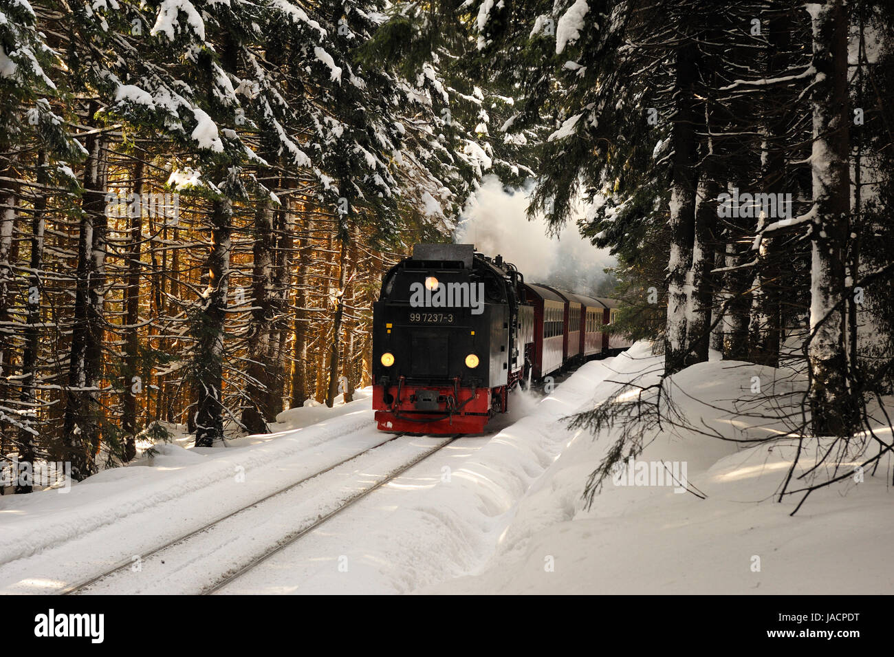 Brocken im Schnee und Eis, Winter,Harz.Harz Narrow Gauge Steam Train in