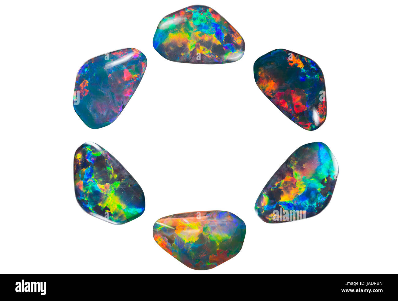 Ein Kreis aus freigestellten Opalen mit komplettem Farbspektrum Stock Photo