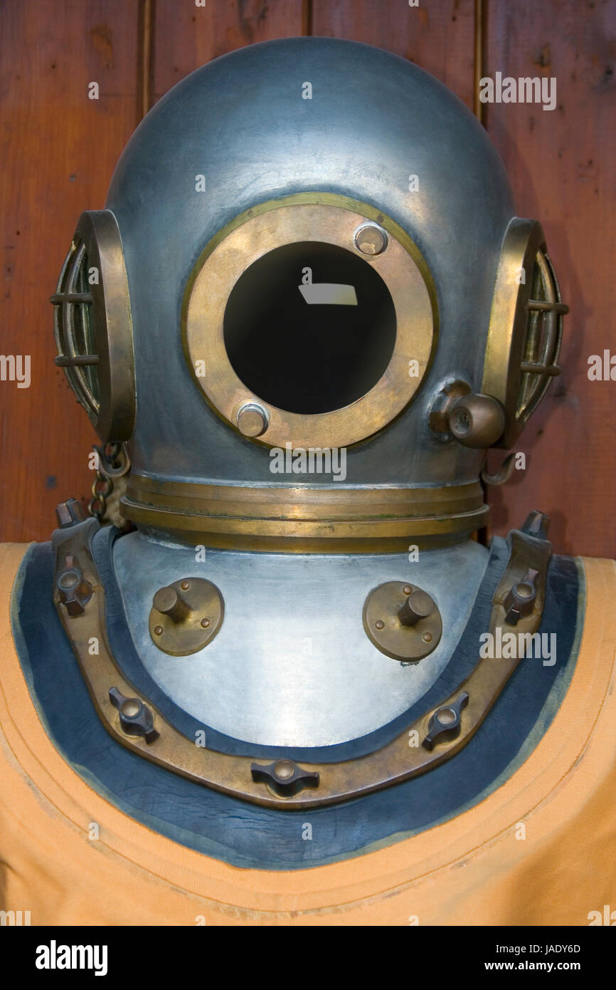 Old Massive Diving Suit Helmet Stock Photo Alamy