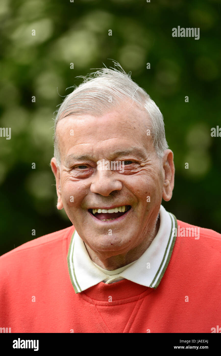 Former cricket umpire Harold 'Dickie' Bird at his home in Barnsley, South Yorkshire, UK. Stock Photo