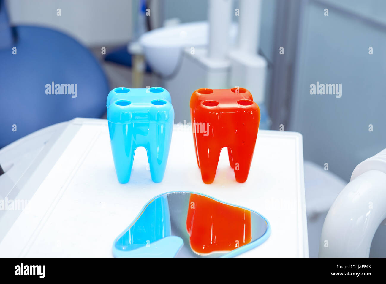 Toothbrushholder hires stock photography and images Alamy