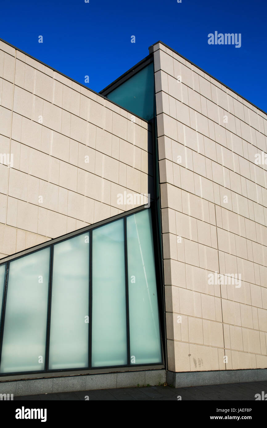 The Sea City Museum in Southampton, Hampshire, on a sunny day with blue skies. Stock Photo